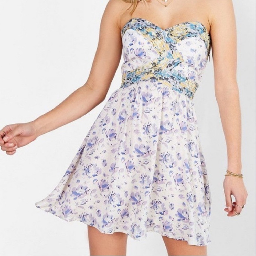 Urban Outfitters Floral Strapless Mini Dress